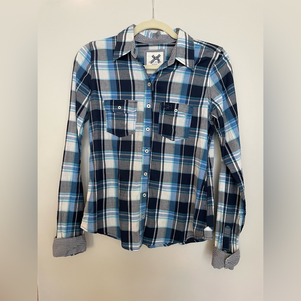 Gilly Hicks shirt